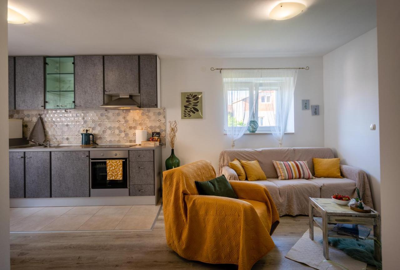 Apartman Tina Metković Exterior foto